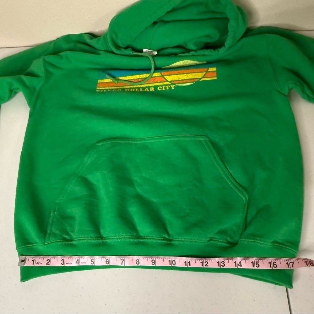 Silver Dollar City Hoodie Gildan Heavy Blend Green Branson MO Women’s Size Large - Picture 11 of 11